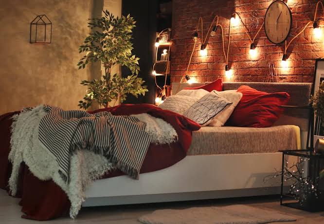 10 ideias para decorar seu quarto gastando pouco